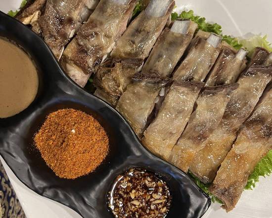 镇店漠北烤羊排  House special roast lamb chop